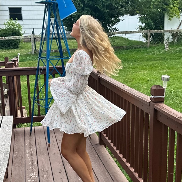 House of CB Floral Print Corset Dress - Picture 4 of 7